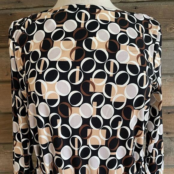 Dressbarn Matching Half Sleeve Top and Black Pants Size 8 EUC - Picture 2 of 11